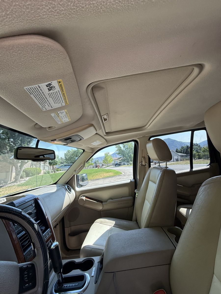 Main image 7