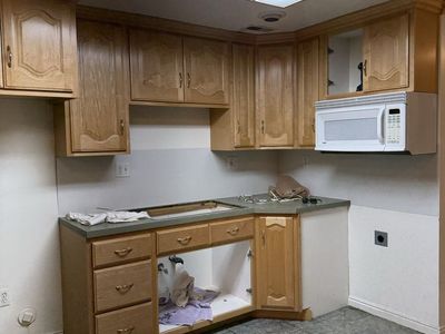 kitchen cabinets