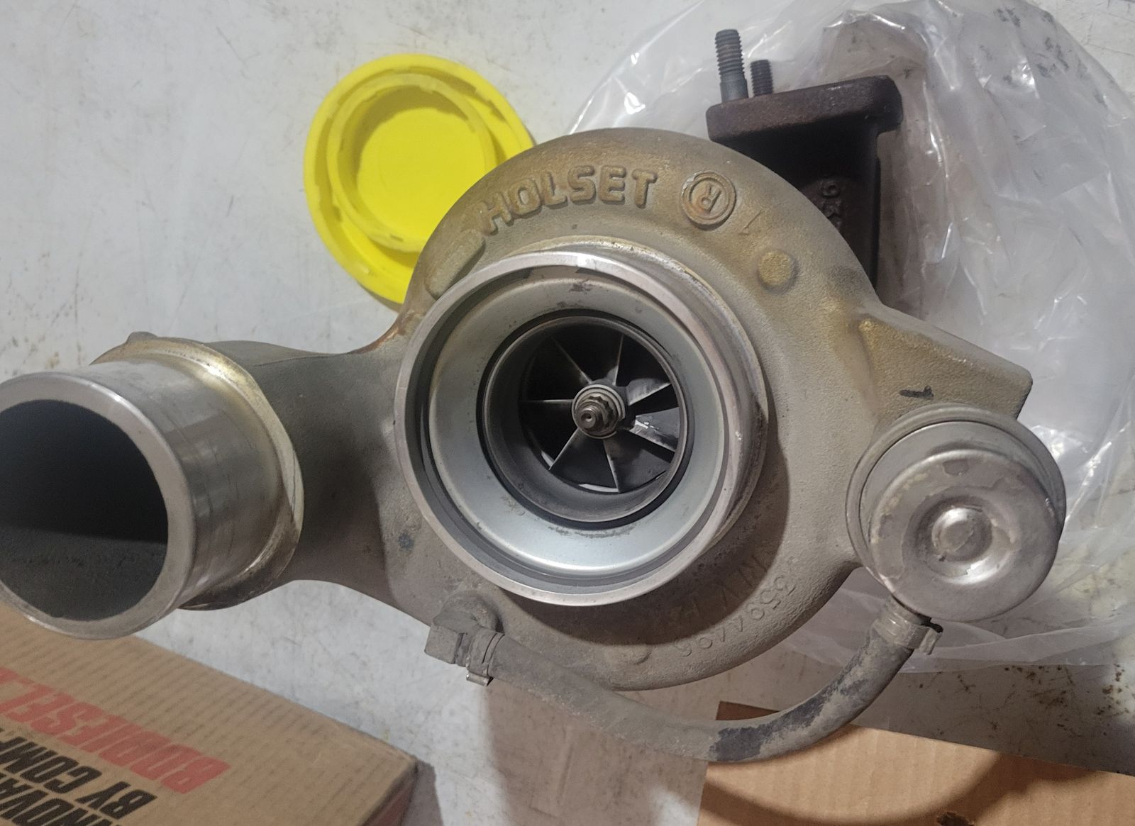 Stock exhaust manifold and turbo-Dodge 5.9 Cummins 2003 3rd gen.