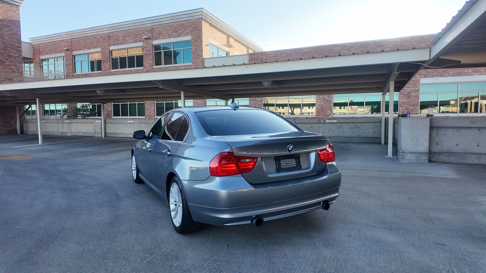 2009 BMW 3 335i