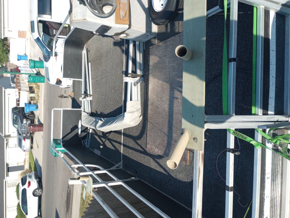 Main image 7