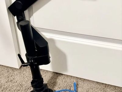 VIVO Single Monitor Arm Desk Mount with USB Ports and Blue Ethernet Cables