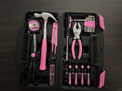 PINK TOOLSET