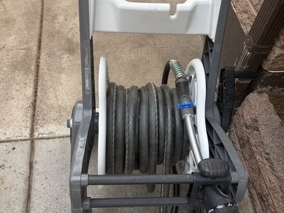 Suncast Hosemobile 175 ft. Wheeled Hose Reel Cart
