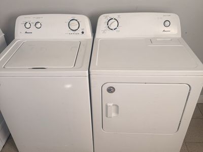 Amana White Top Load Washer & Dryer Set - Excellent Condition Laundry Pair
