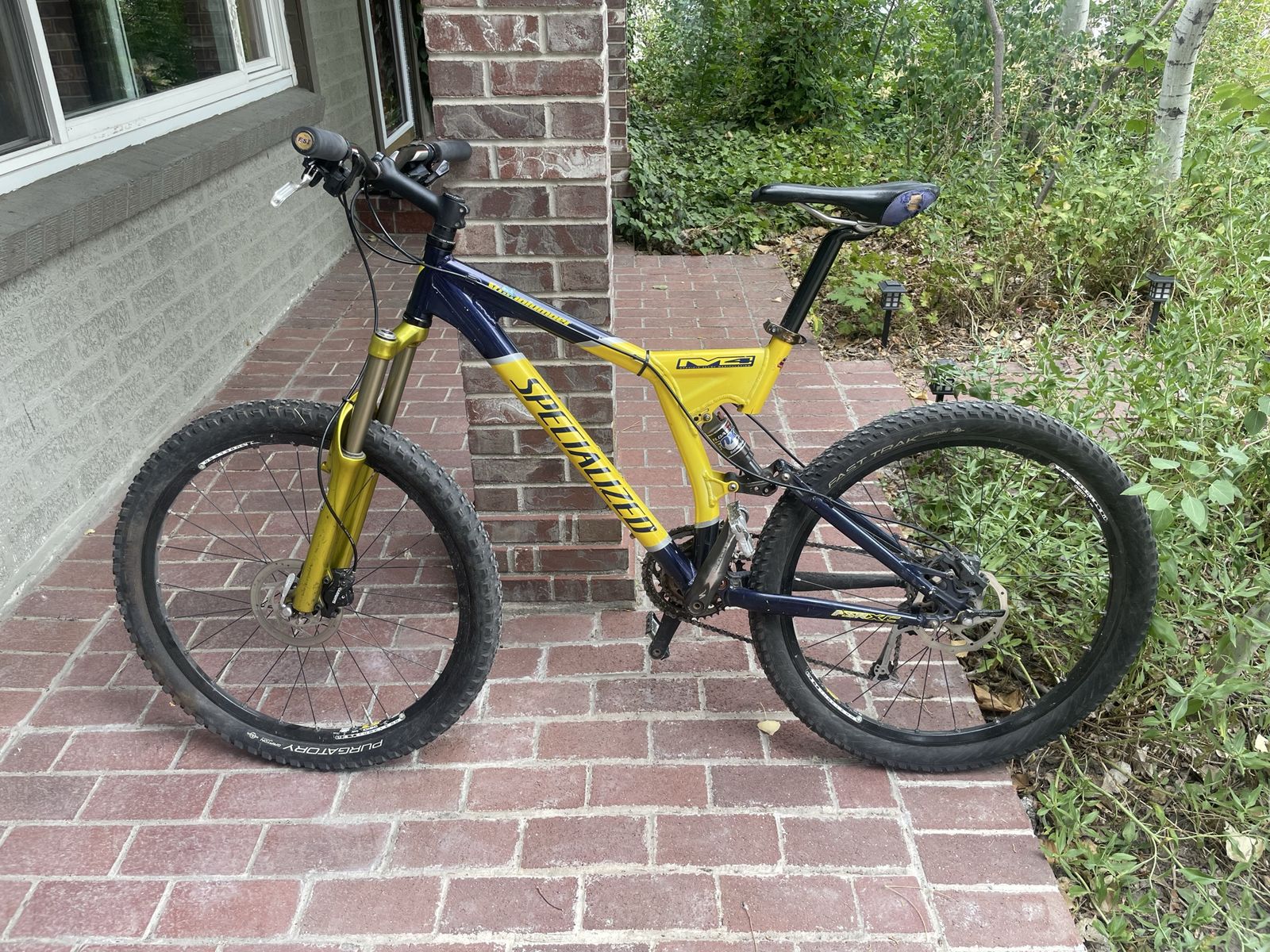 2002 Specialized FSR XC DISC M4 Full Suspension Mountain Bike - Blue/Yellow, RockShox Psylo Race Fork, Fox Float R Shock