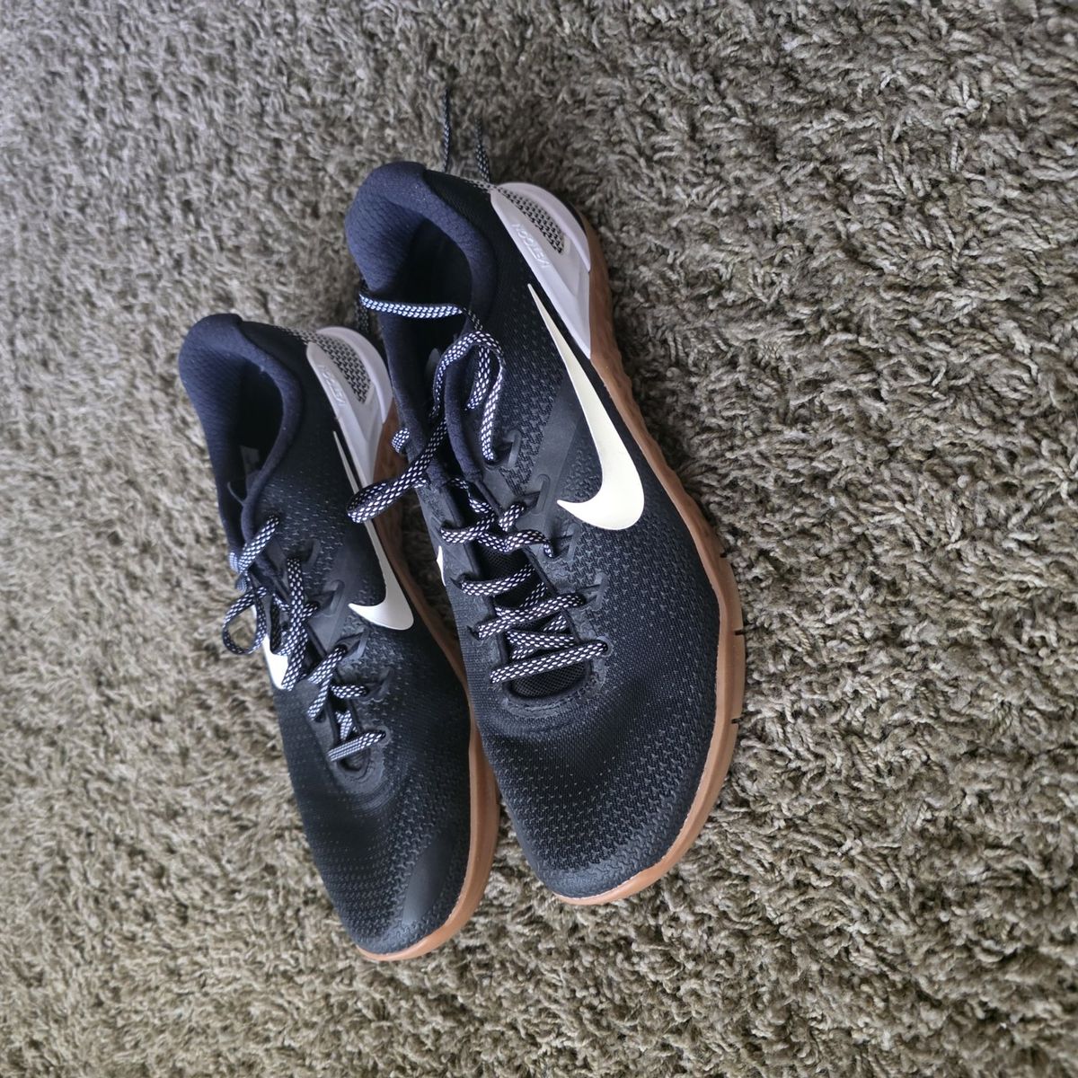 9 pairs of 11.5 size shoes in decent condition