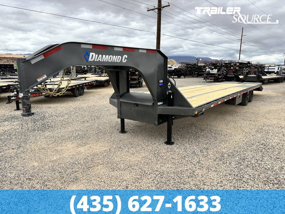 8.5x38 Diamond C FMAX 212 Gooseneck Equipment Trailer -  25.9K GVWR - Hydraulic Jack(s)