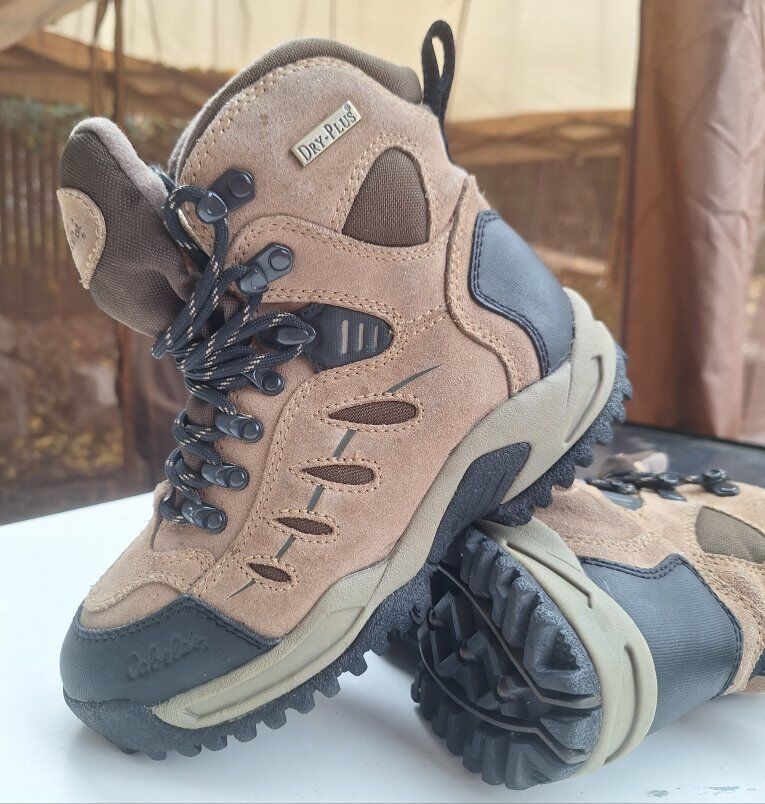 Cabelas Thinsulate Ultra Insulated Boots 3m youth