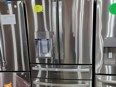 BEAUTIFUL BRAND NEW! GE PROFILE 27.9 CF 4-DOOR STAINLESS STEEL FRIDGE