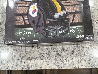 NFL Pittsburgh Steelers BRXLZ Team Helmet 3D Construction Toy Set (1293 Pcs)