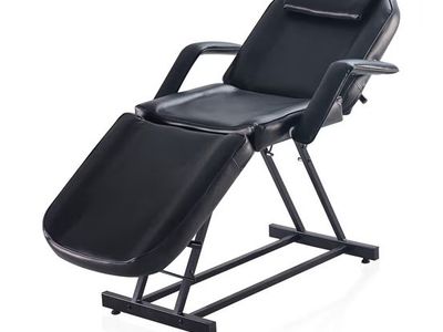 Adjustable Salon Bed