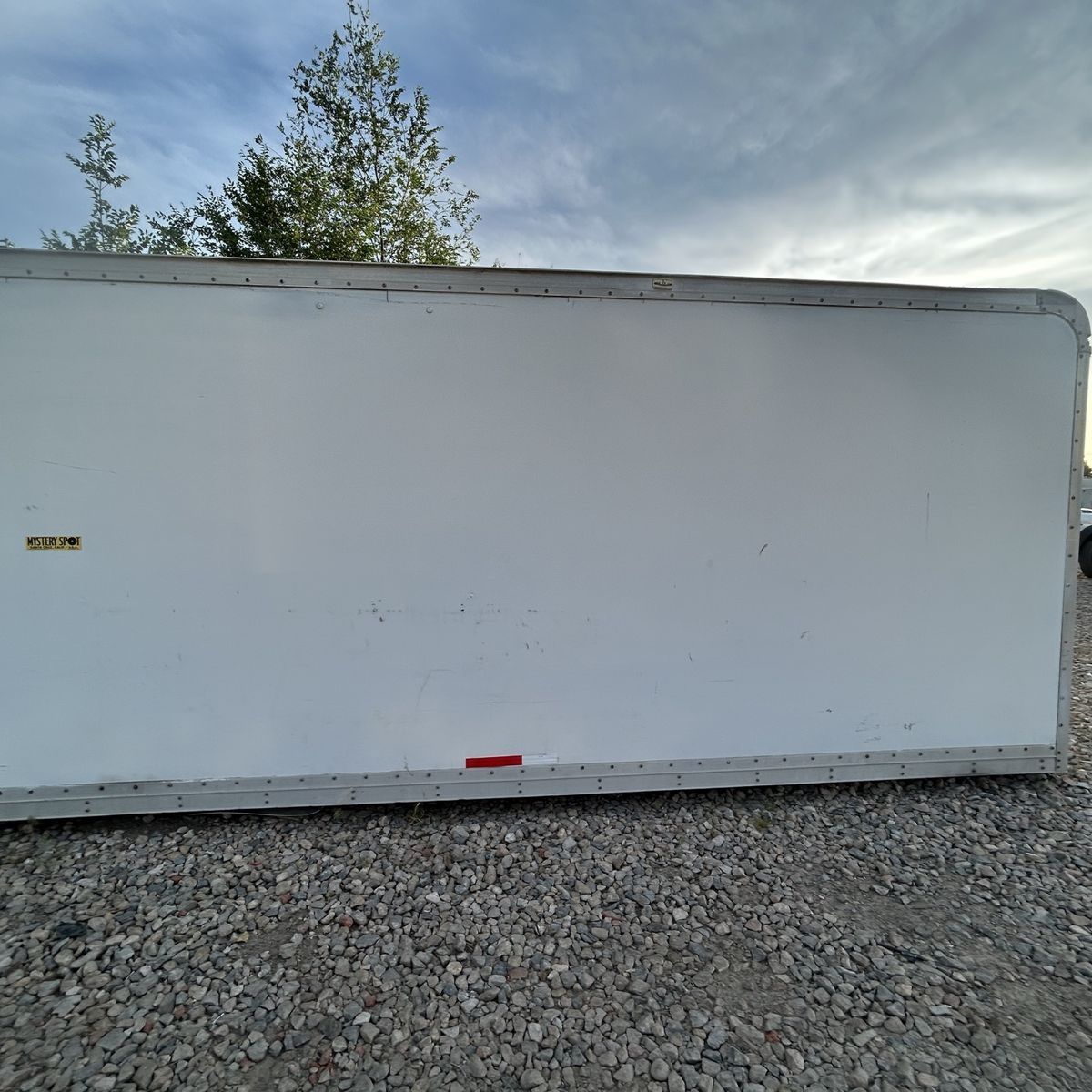 Main image 2