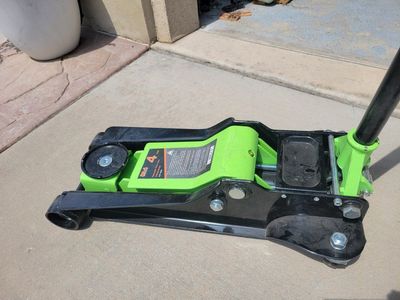 4 Ton Low Profile Hydraulic Floor Jack (4.5" - 20" Lift)