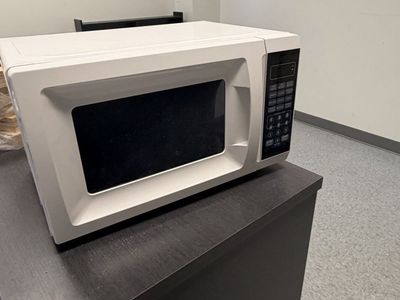 White Countertop Microwave Oven - 700 Watts