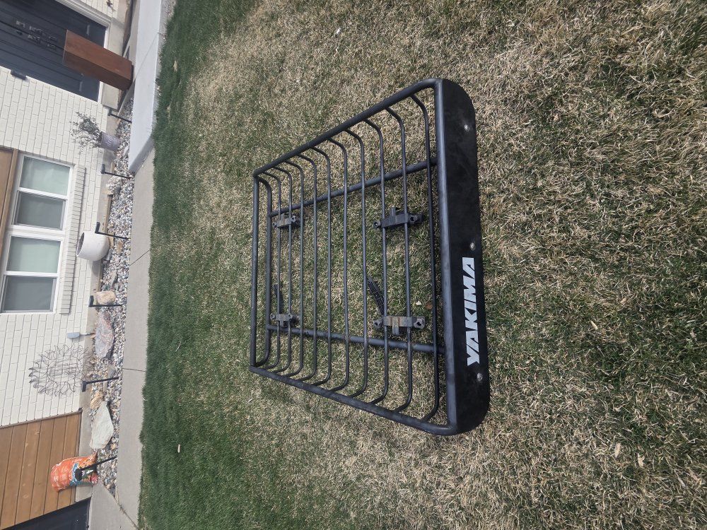 Yakima Load Warrior Roof Cargo Basket