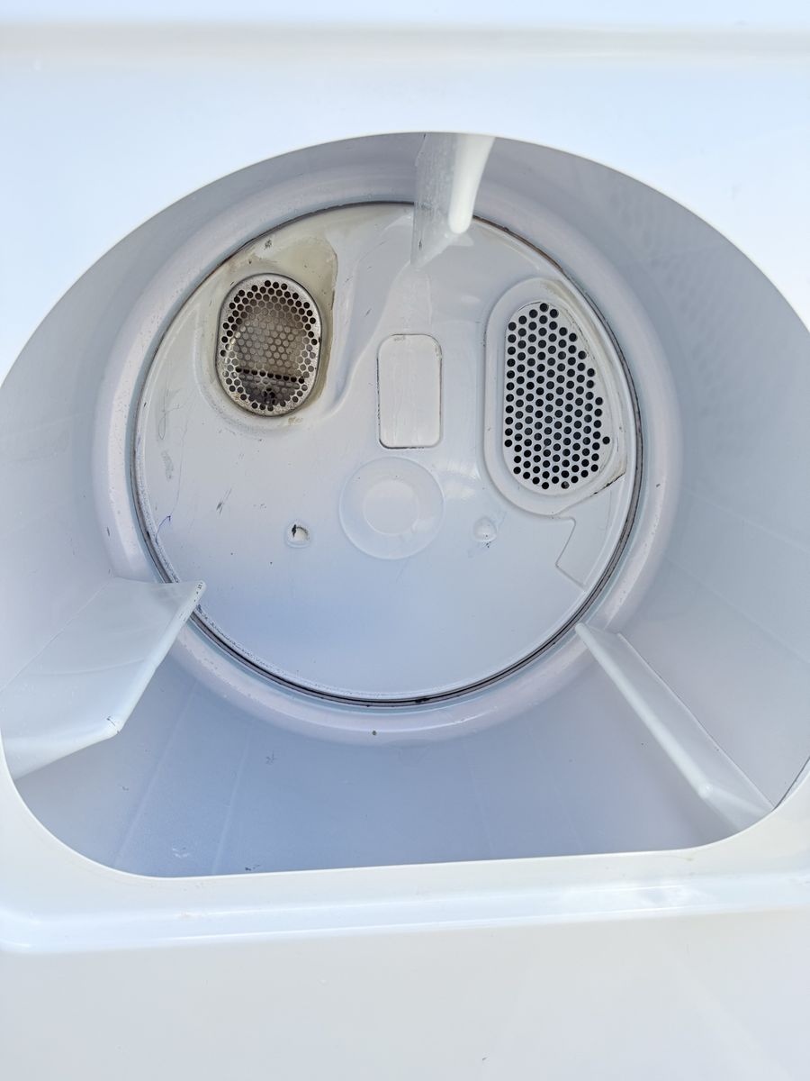 Main image 5
