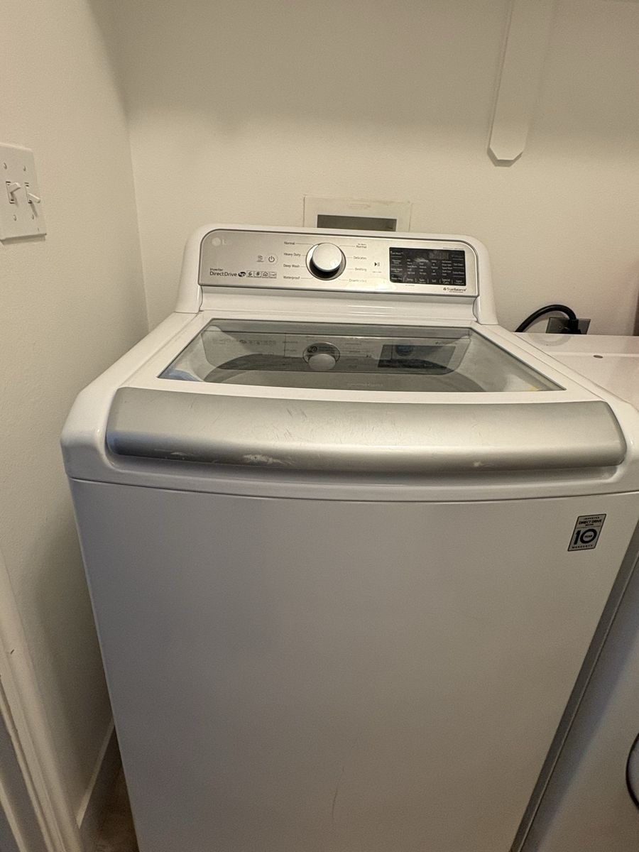 LG washing machine WT7300CW