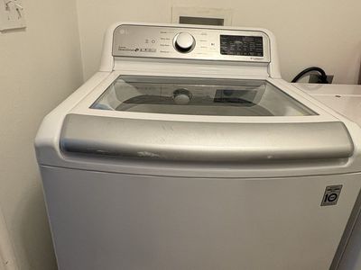 LG washing machine WT7300CW