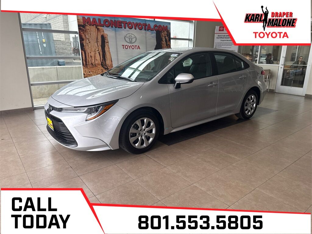 2025 Toyota Corolla LE