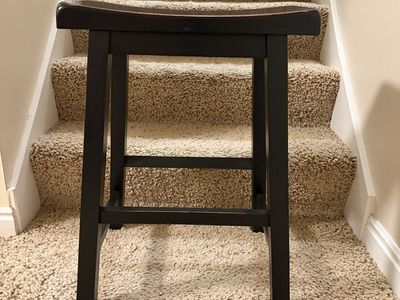 Black- Counter Height Saddle Seat (3)