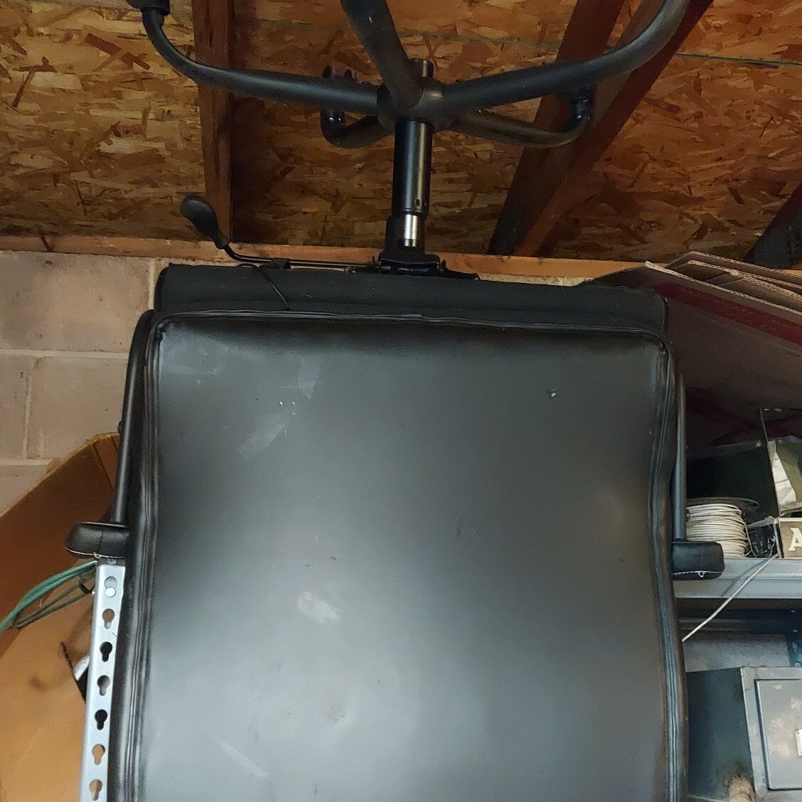 full sized 5 legged computer chair - free