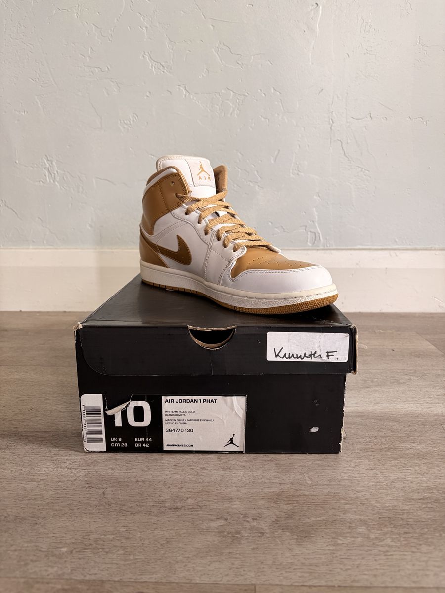 Nike Air Jordan 1 Phat High Top Sneakers Men's Size 10 White/Metallic Gold