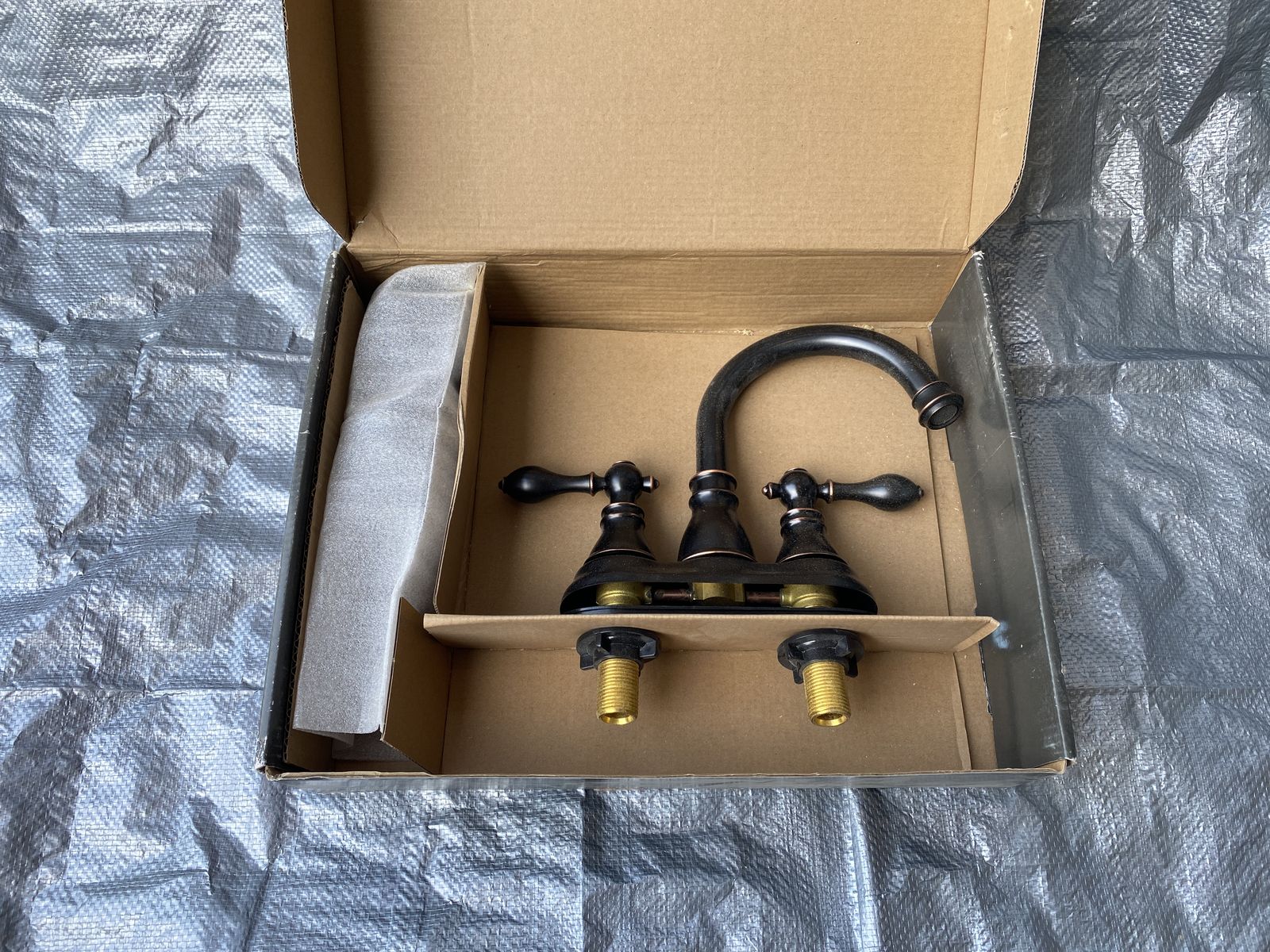 Derengge 4" Centerset Bathroom Faucet – Nobel Bronze – New Open Box
