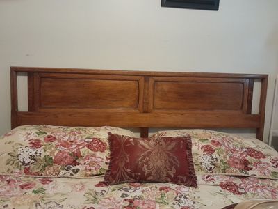 Vintage Oak King Size Headboard - Classic Design