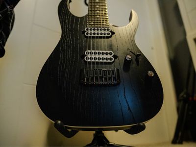 Ibanez RGR752AHBF Prestige 7-String