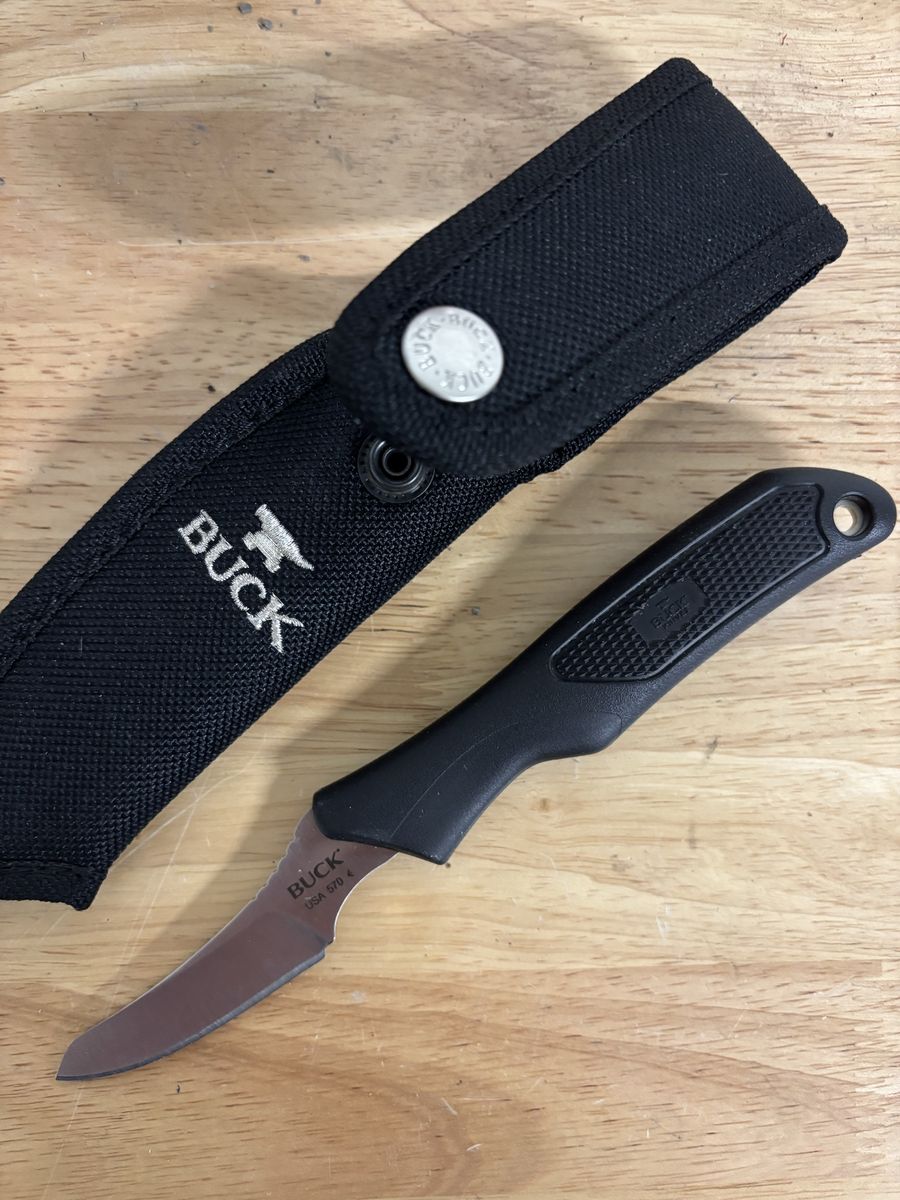 Buck 570 Caping Knife