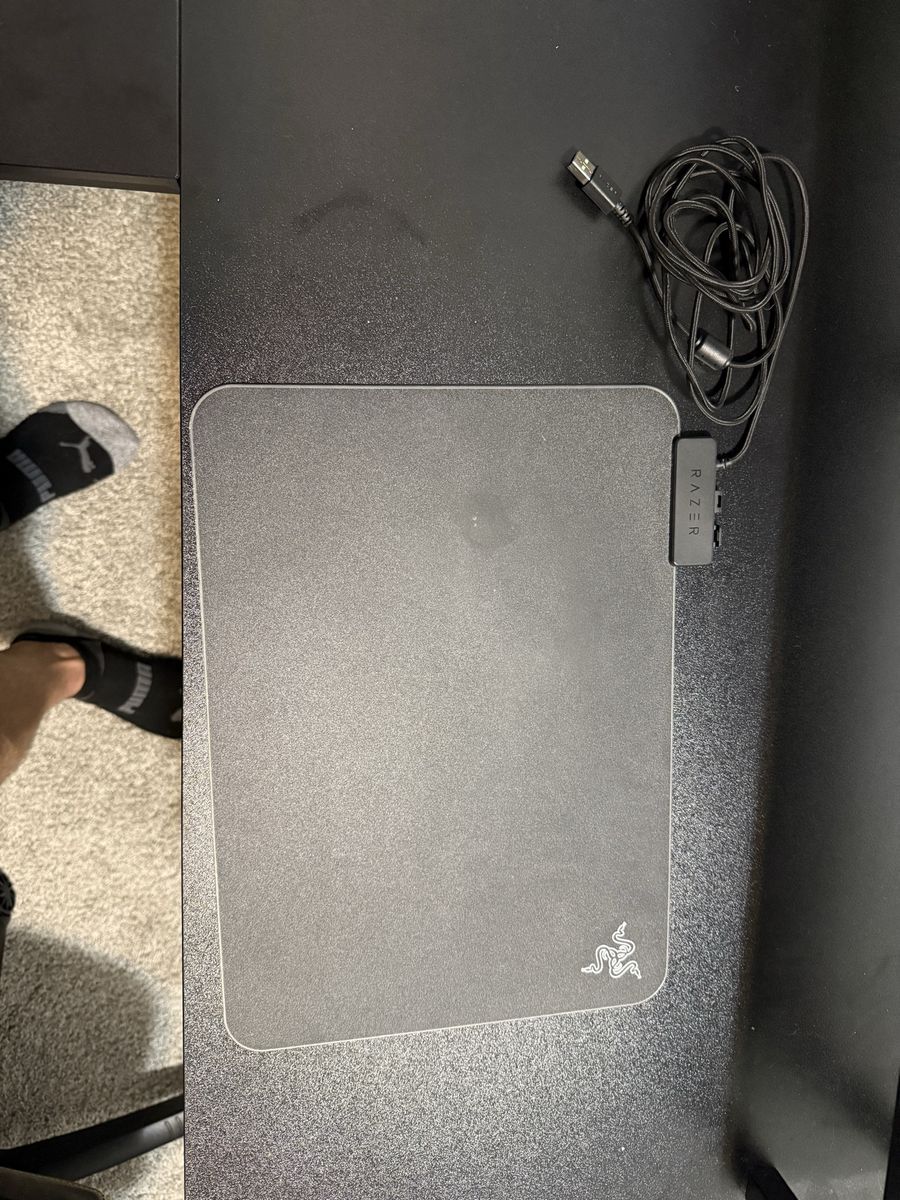 Main image 3