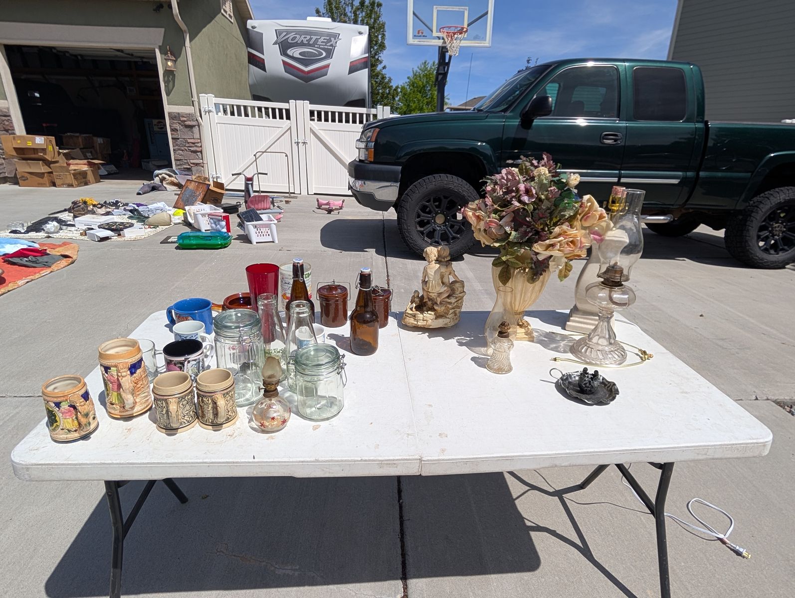 Main image 6