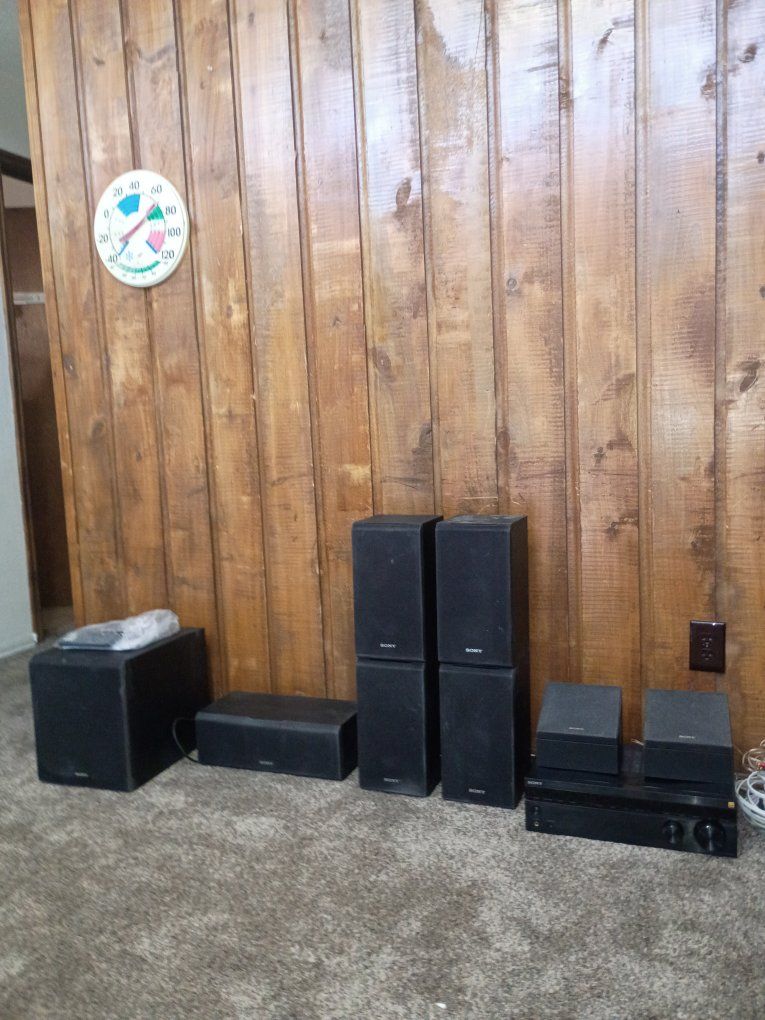 Sony home theater all 8 speakers Atmos