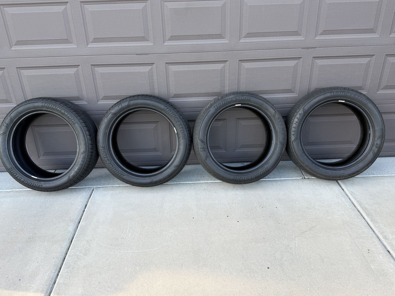 255/50R20 Bridgestone Alenza Tires