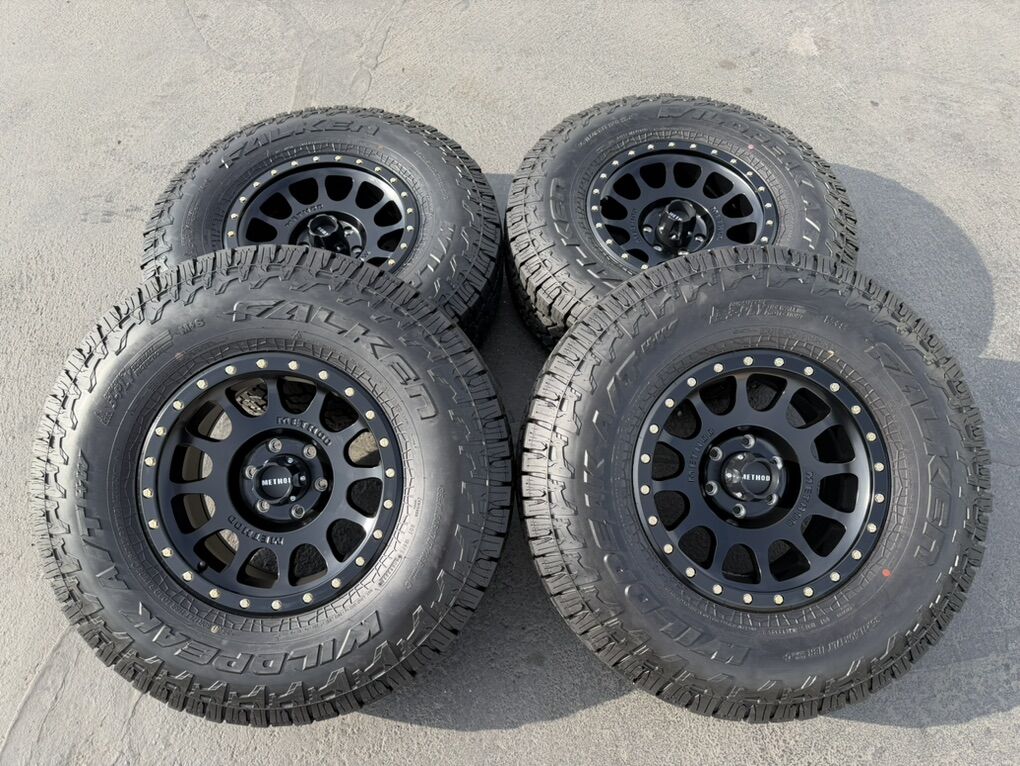 New Method MR305 6x135 Falken 35x11.50r17 Ford 150