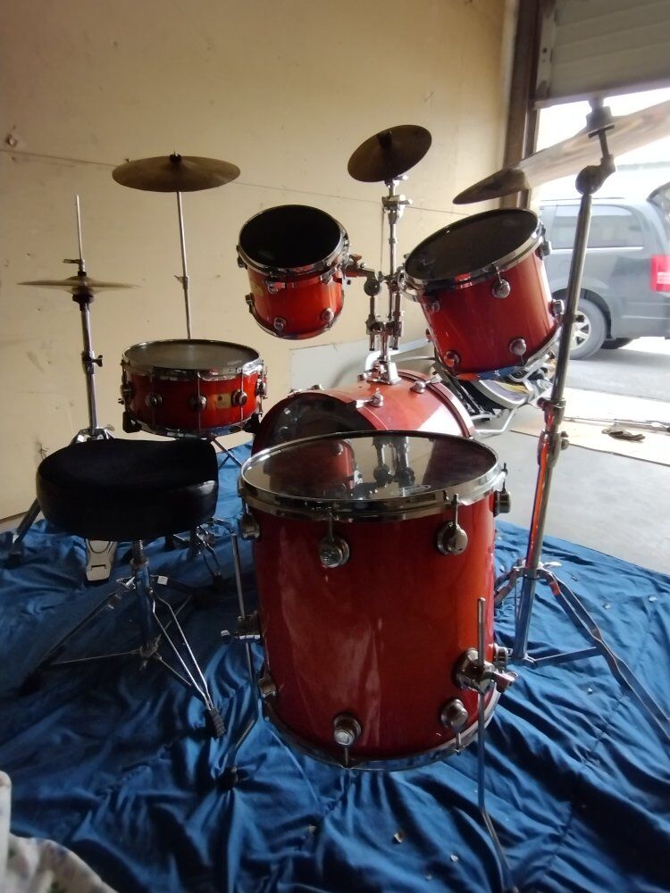 Sunburst Orange Drum Set