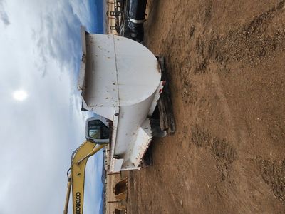 16' Heavy Duty Dump Bed w/New Hoist
