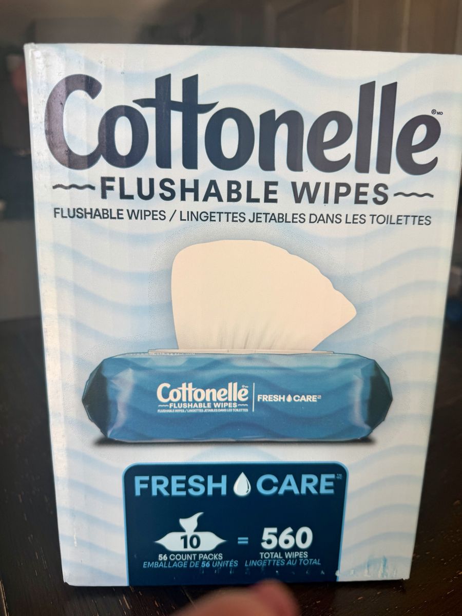 Cottonelle Flushable Wipes 10-Pack (560 Total Wipes) Unopened
