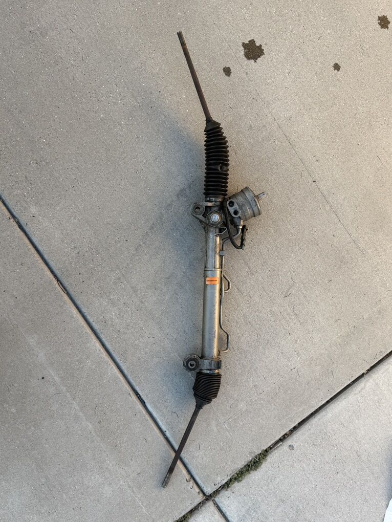 Cadillac DTS Power Steering Gear Rack and Pinion