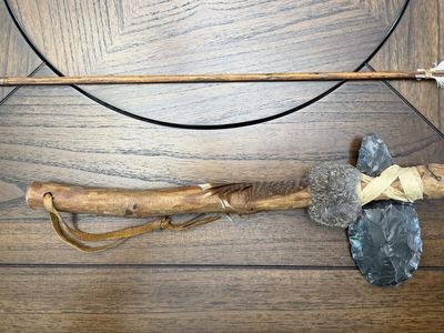 Handmade Native-Style Stone Tomahawk Axe and Arrow Collectible Set