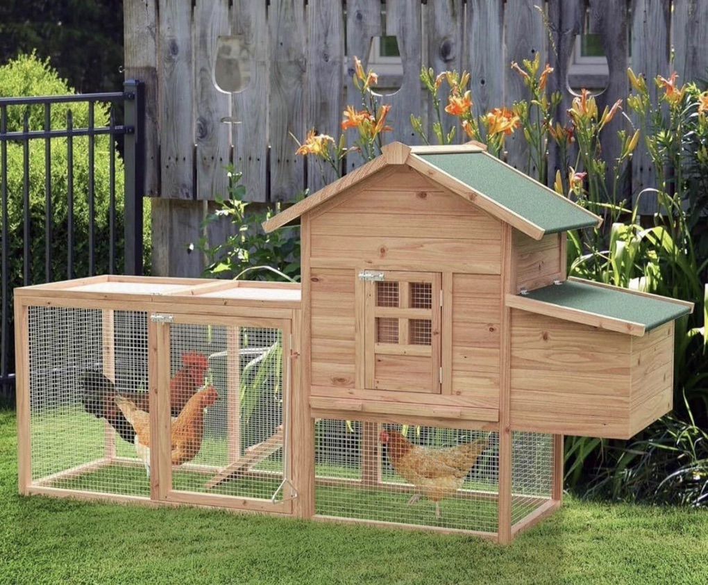 Brand New Chicken Coop / Small Animal Hutch