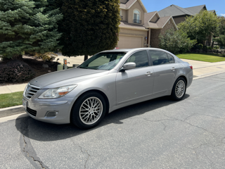 2010 Hyundai Genesis 