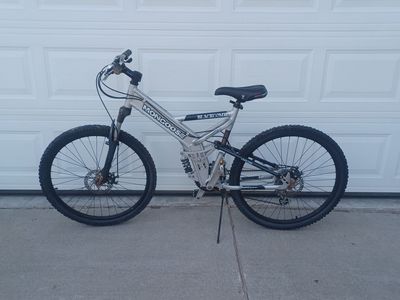 BlackComb Mongoose All Terrain Mountain Bike/Bicycle – 26” tire