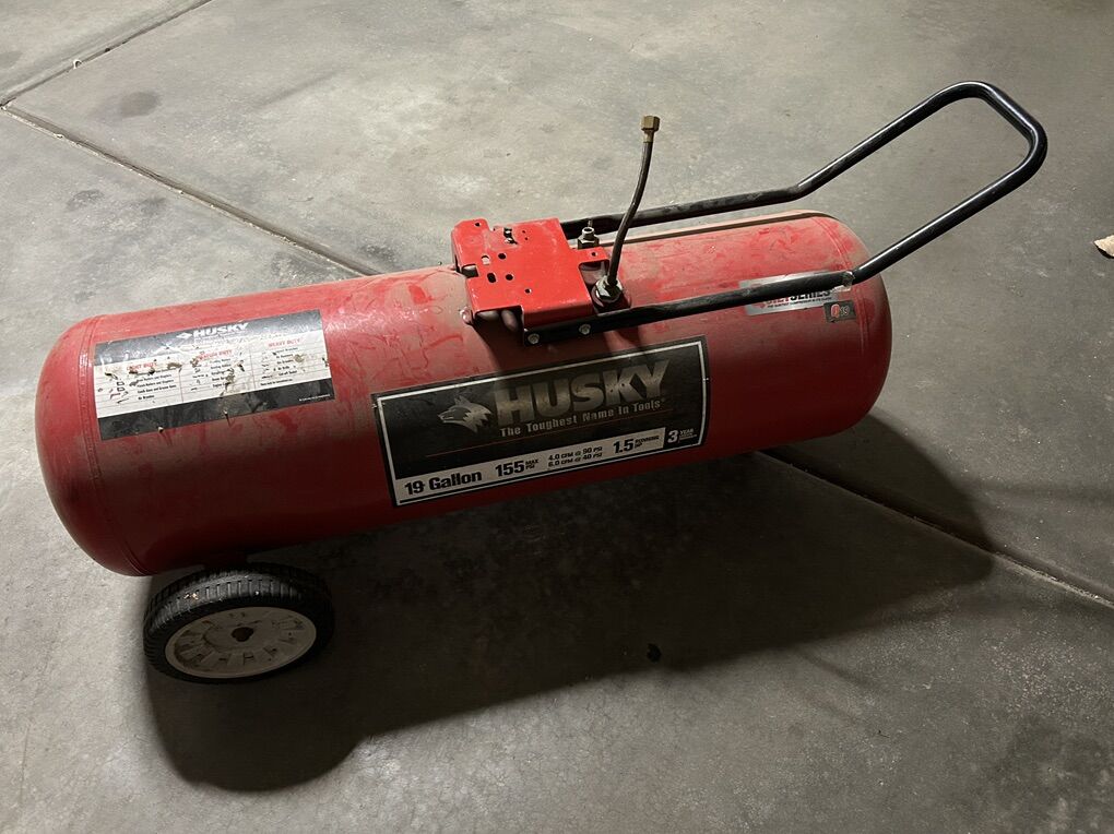 19 Gallon Compressed Air Tank