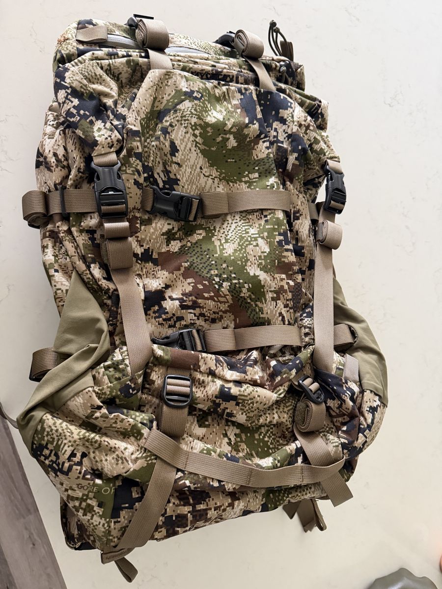 Main image 4