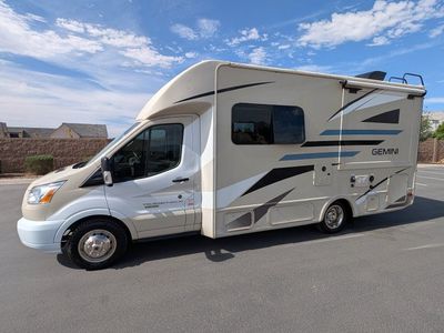 2017 Thor Motor Coach 23TB Diesel – Exceptionally Clean & Fully Updated – Only 23,000 Miles