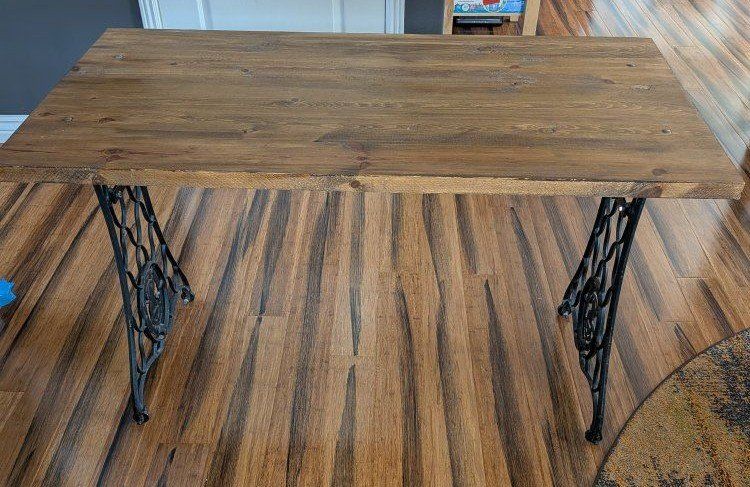 Rustic Industrial Table with Vintage Singer Sewing Machine Base - Solid Wood Top, Cast Iron Legs
