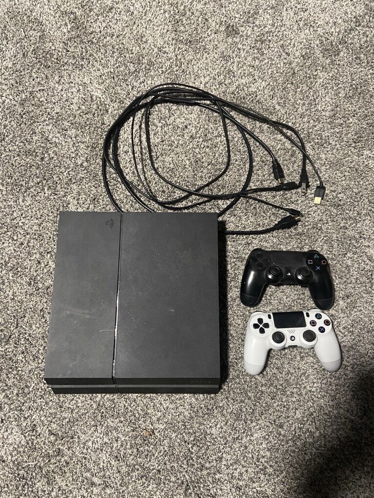 PS4 (Original)