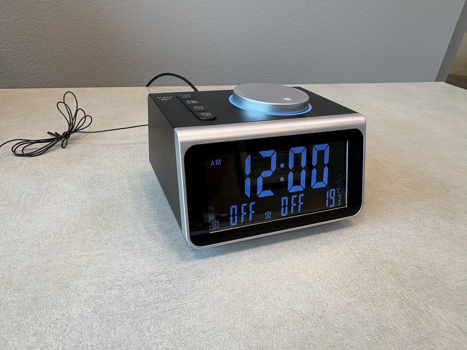 Digital alarm clock with FM radio